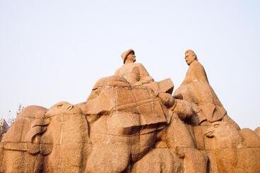Hanting  Xi An Gaoxinyi Road Airport Bus Station