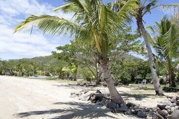 Vatia Beach Eco Lodge Hostel