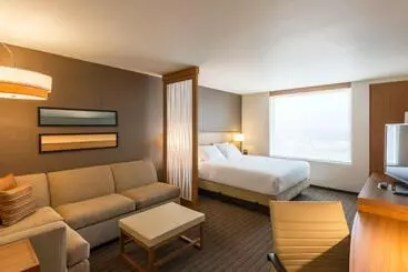 ホテル Courtyard By Marriott Ciudad Del Carmen Campeche