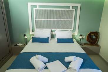 ペンション Elia Potie