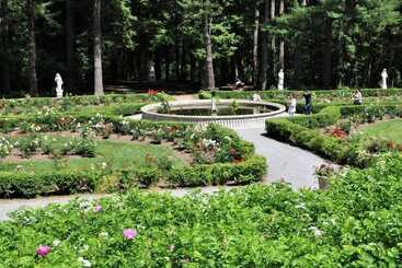 Saratoga Farmstead B&b