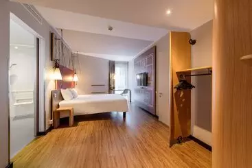 هتل Ibis Berlin Hauptbahnhof