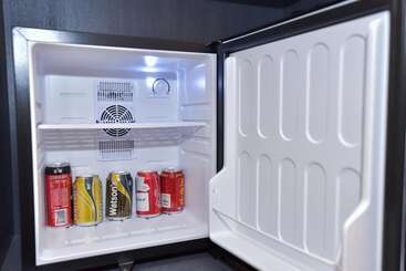 فندق Zenth International