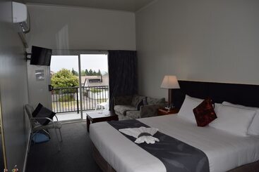 旅馆 Silver Fern Lodge