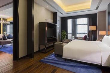Hotel Wanda Realm Wuhan