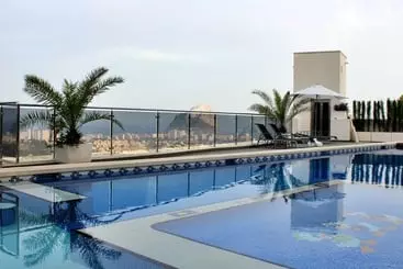 アパートホテル Colina Home Resort