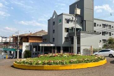 酒店 Caitá Hotéis