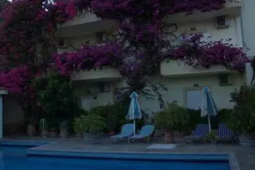 Sunrise Hotel & Apartments