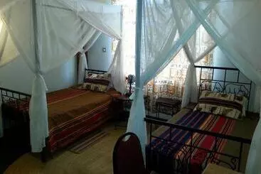 ベッドアンドブレックファースト Korona House