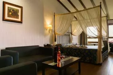 Hotelli Complejo Enoturístico Finca La Estacada