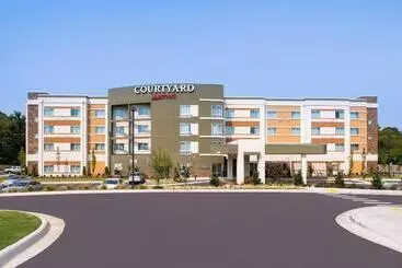 Hotelli Courtyard By Marriott Hot Springs