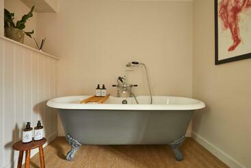 ユースホステル The Lamb Inn