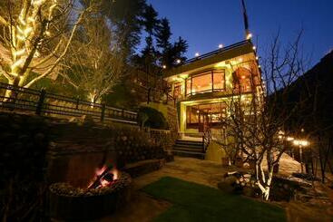 هاستل Zostel Dobhi, Manali