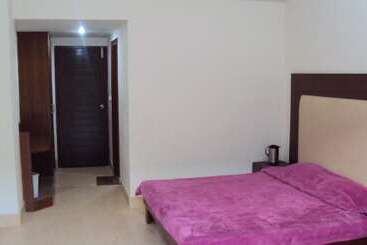 Hotel Riverside Resort