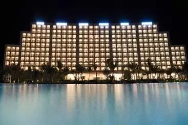 Vinpearl Resort & Spa Nha Trang Bay