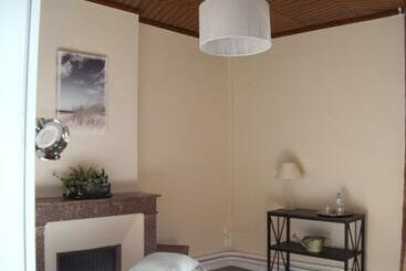 Bed and Breakfast Aux Vieux Fours