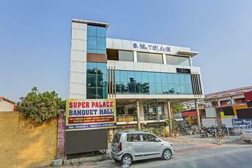 Hotel Collection O Holidays Inn And Banquet