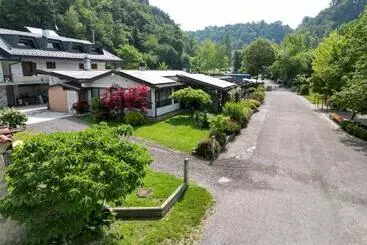 ベッドアンドブレックファースト Bed&breakfast Tabine