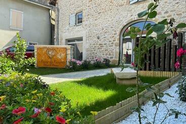 Bed and Breakfast La Grange Des Frangines