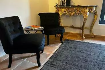 Aamiaismajoitus (B&B) Le Clos Des Songes