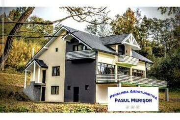 Agropensiunea Turistică Pasul Merișor