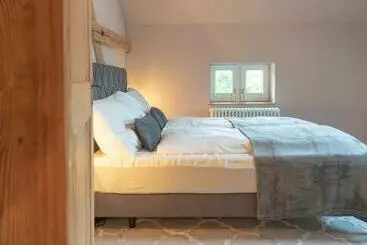 モーテル Villa Weber   Self Check In