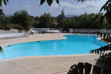 ツーリストアパートメント Al Jatib