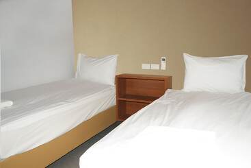 Hotel Cheeky Monkey S Samui