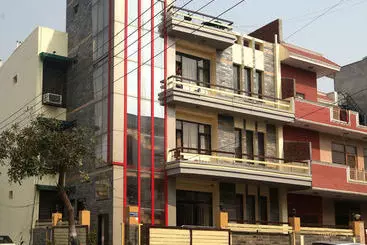 Hotel Oyo Rooms Noida Sector 71