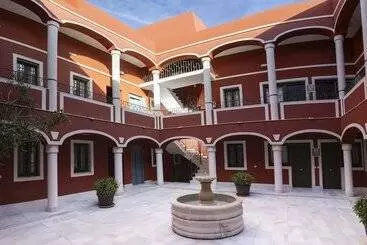 آپارتمان Palacio De Luja