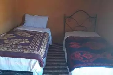 تختخواب و صبحانه Camp Mhamid Sahara Tours