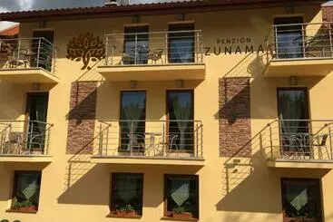 Pensão Penzión Zunama