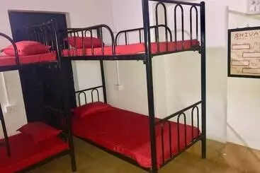 Bricks And Bamboo Hostel