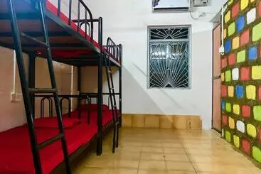 Bricks And Bamboo Hostel