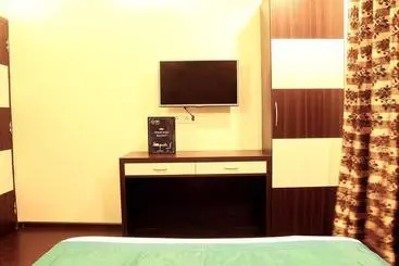 Hotel Oyo Premium Cmri Kolkata
