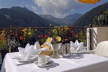 酒店 Weiler   Aktiv & Tradition