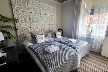 호텔 Blackburne Arms ,24 Catharine Street