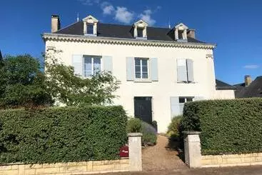 Aamiaismajoitus (B&B) Maison Du 7