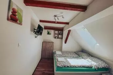 Majatalo Ubytování U Kapličky