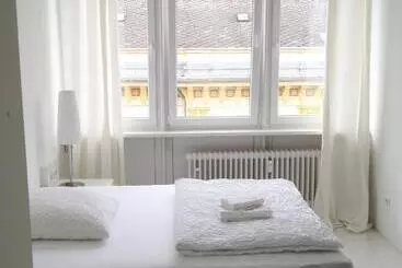 Business Hostel Wiesbaden One