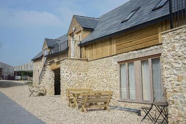 Apart Hotel Hills Farm Stays