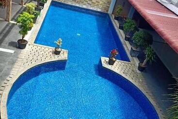 בית מלון כפרי Grand Nanggroe