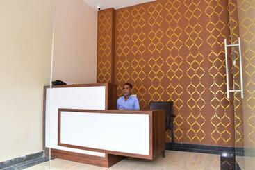 Hotel Chandra Royal Residency