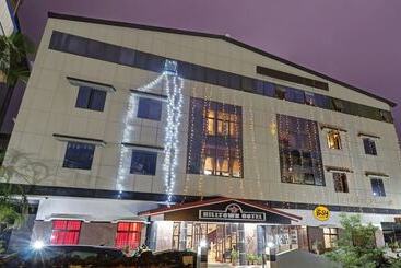 Itsy Hotels Hill Town, 500 Mtrs From Madikeri Fort