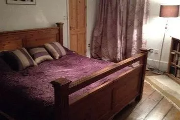 Kendal House B&b