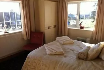 호텔 The Coach & Horses Inn