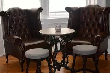 Hotell The Courie Inn