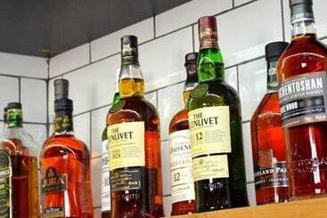 Hotel The Courie Inn