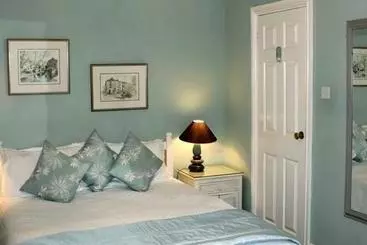 Bed and Breakfast Cherubs Nest