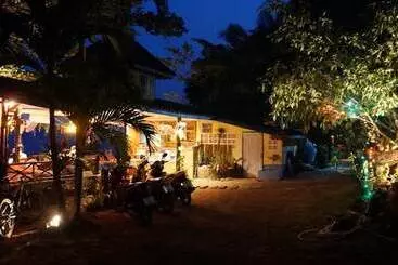 فندق Aopong Resort